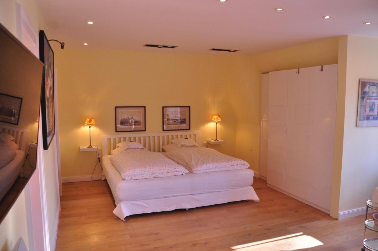 Apartment Am Buergerpark Бремерхавен Екстериор снимка